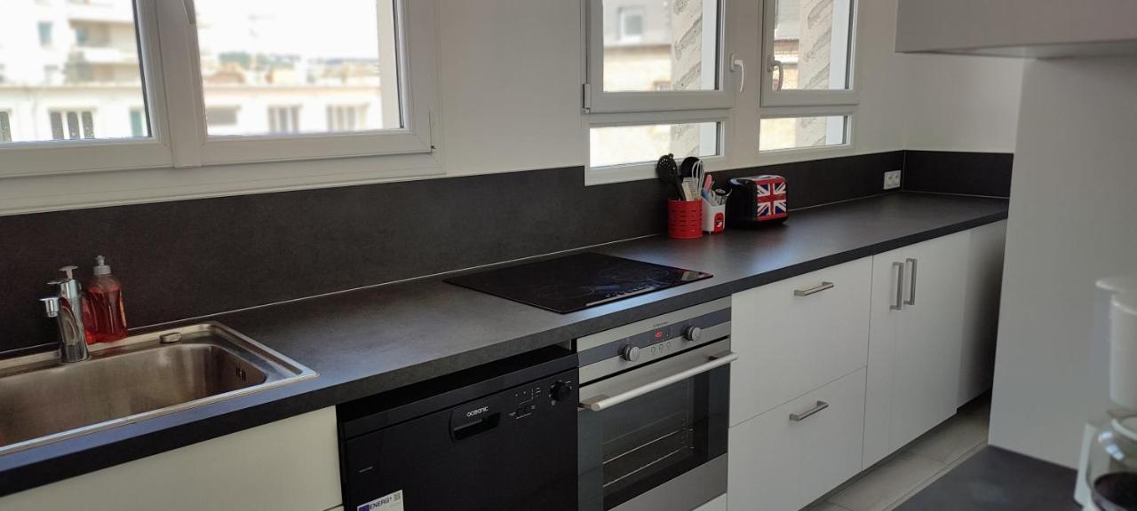 Appartement 83 M2, 4 Lits , 5 Pers, 100 M De La Gare, Confortable Et Lumineux Hawr Zewnętrze zdjęcie